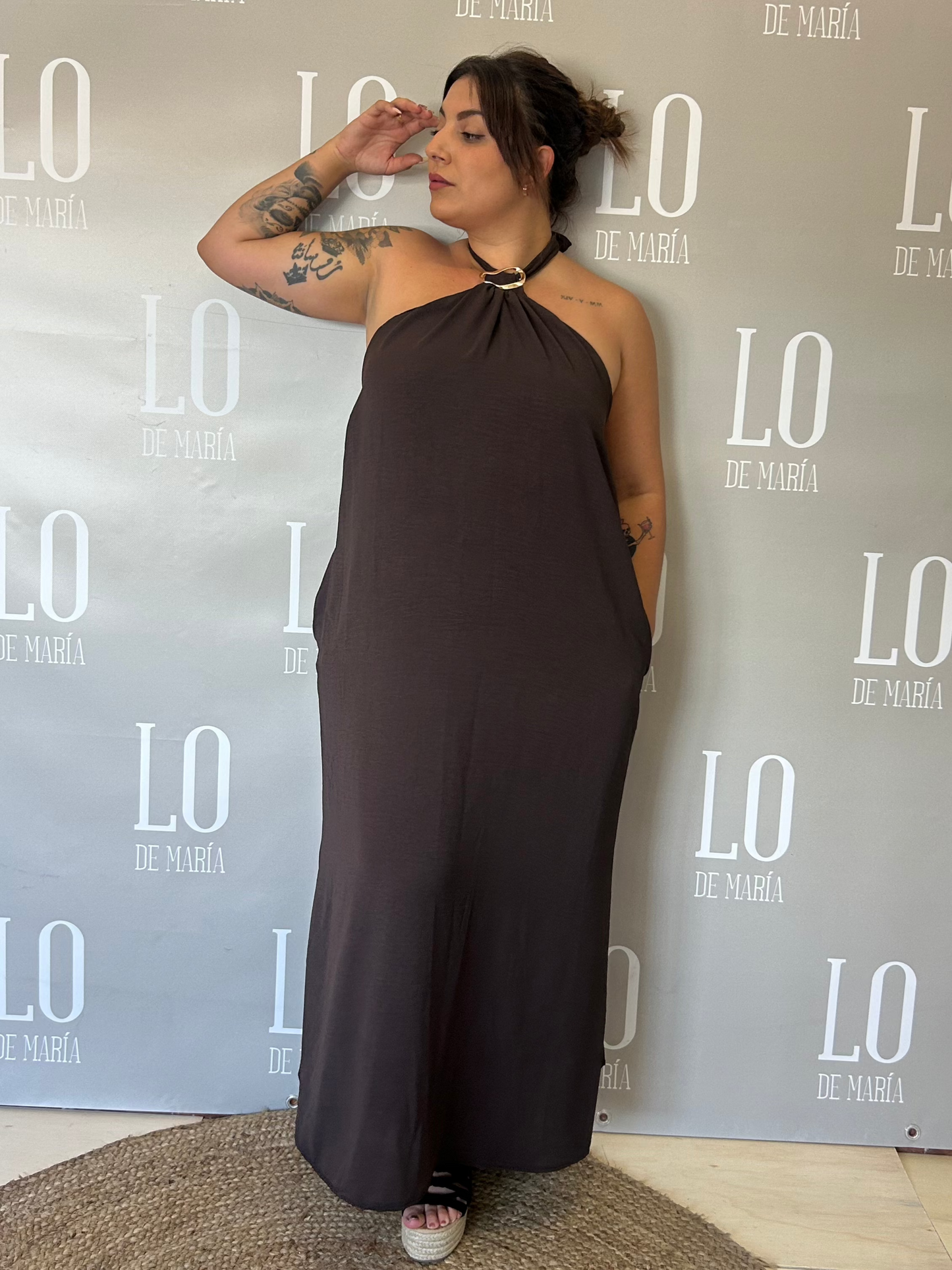 VESTIDO HALTER BROCHE