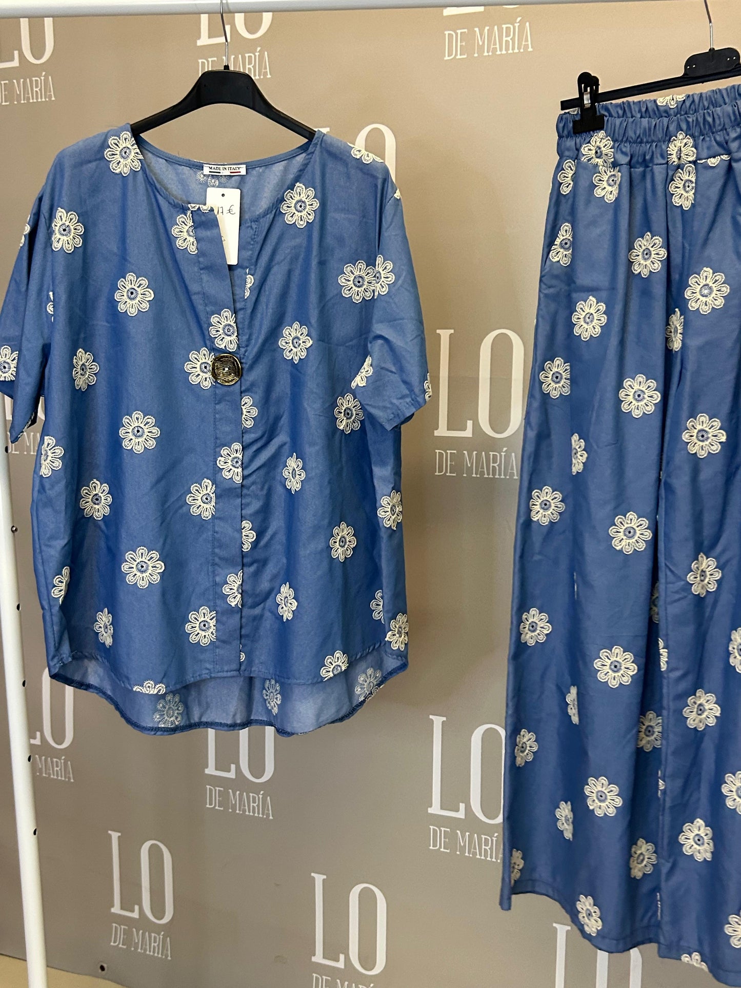 CONJUNTO VAQUERO FLORES