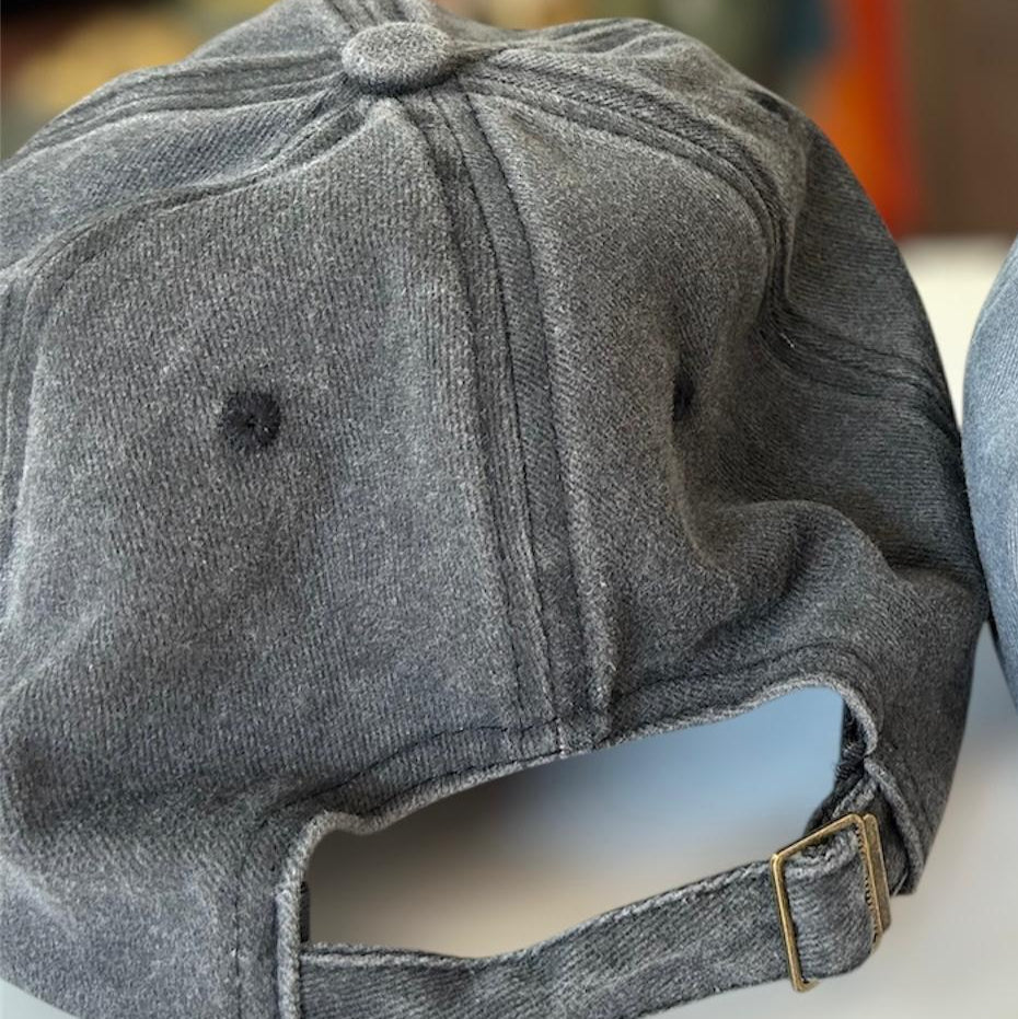 GORRA OSO EFECTO DESGASTADO