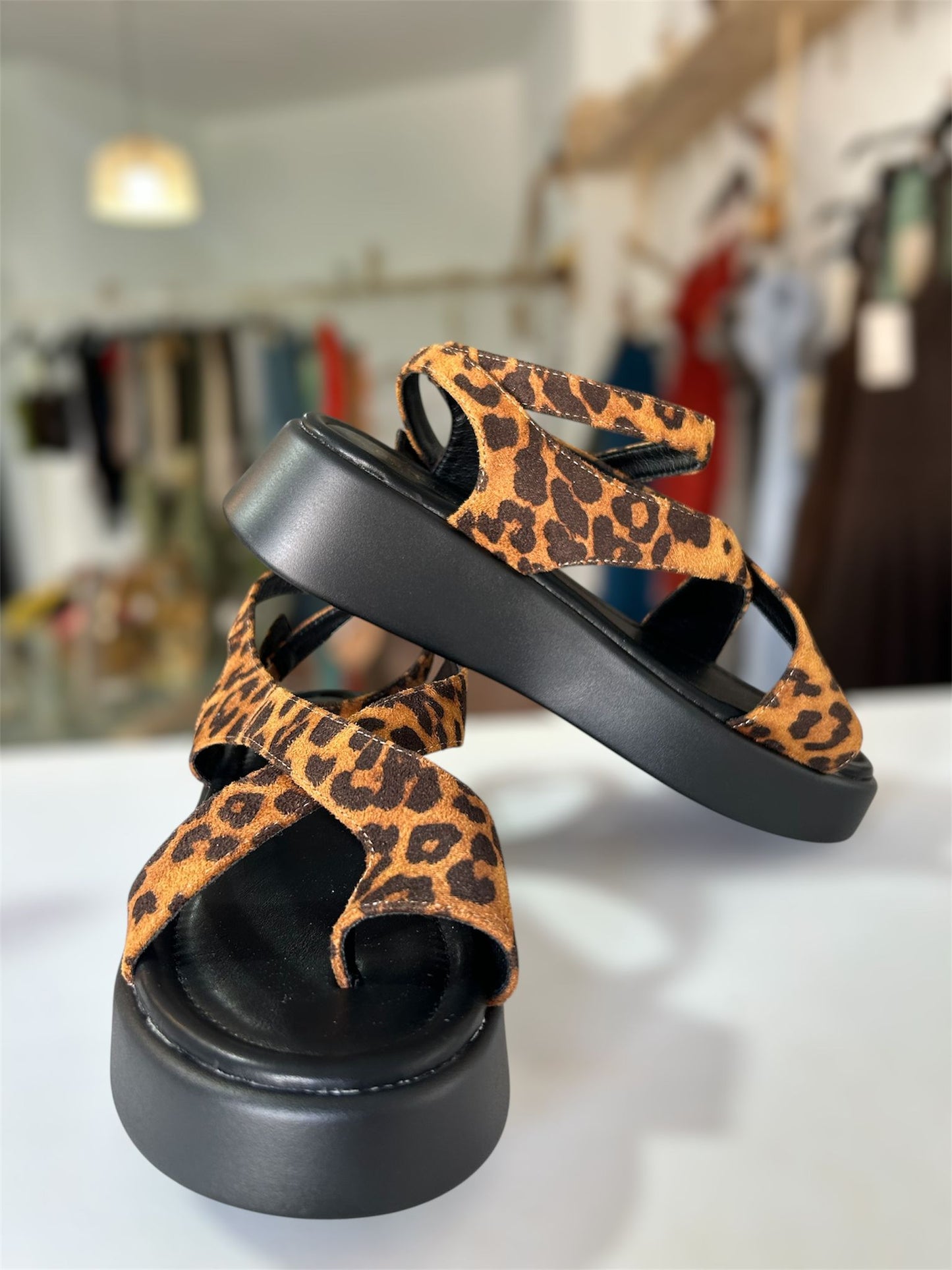 SANDALIAS LEOPARDO