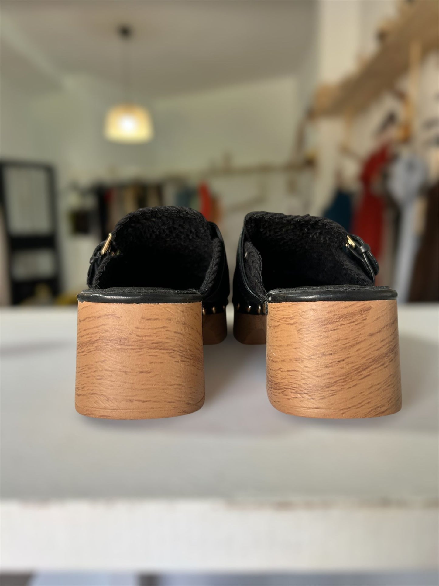 ZUECO CROCHET MADERA