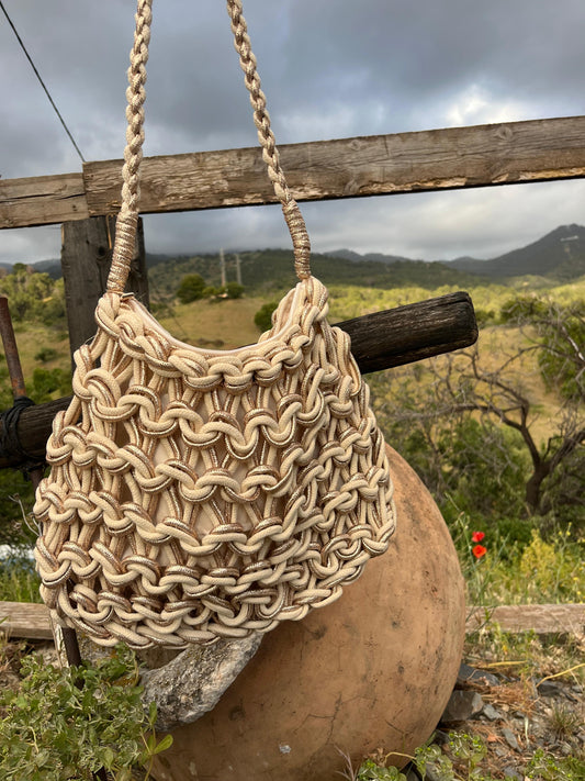 BOLSO CROCHET DORADO "CANASTO"
