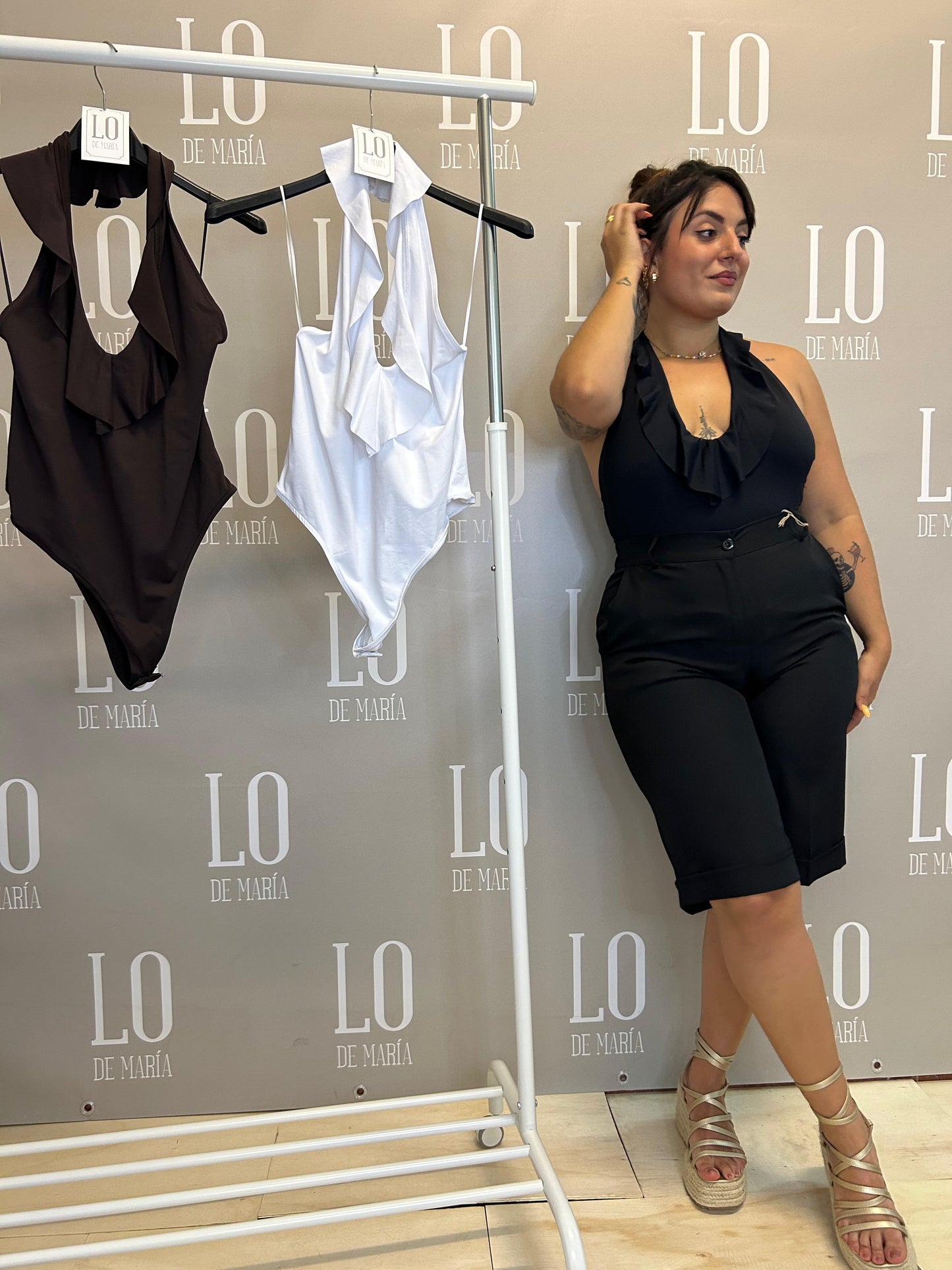 TOP VOLANTE CUELLO